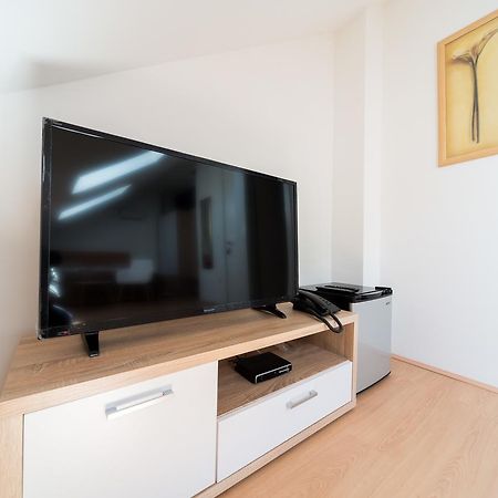 Villa Gradski Vrt Осиек Екстериор снимка
