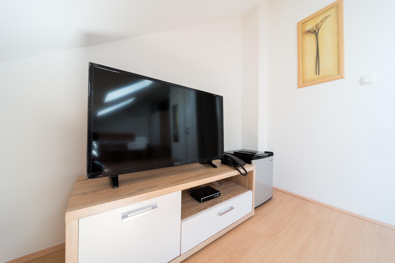 Villa Gradski Vrt Осиек Екстериор снимка
