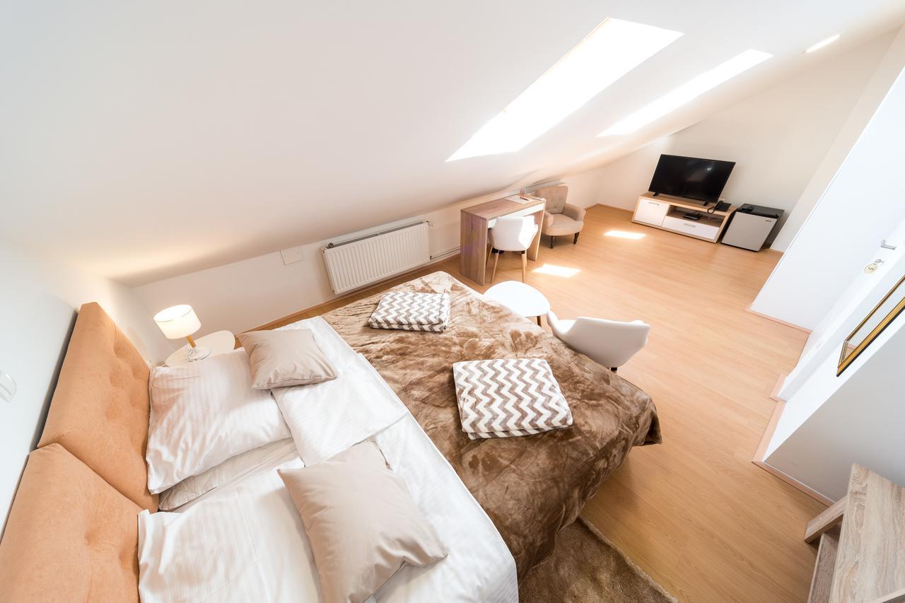 Villa Gradski Vrt Осиек Екстериор снимка