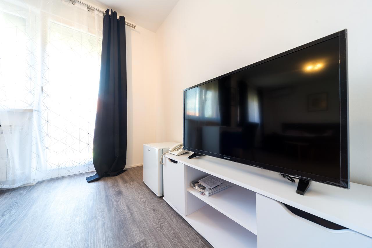 Villa Gradski Vrt Осиек Екстериор снимка